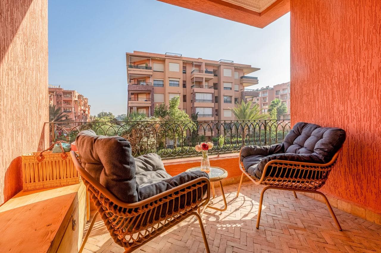 Balcon avec vue sur la résidence